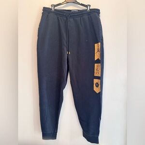 Men’s black gold Air Jordan XXL jogger sweatpants